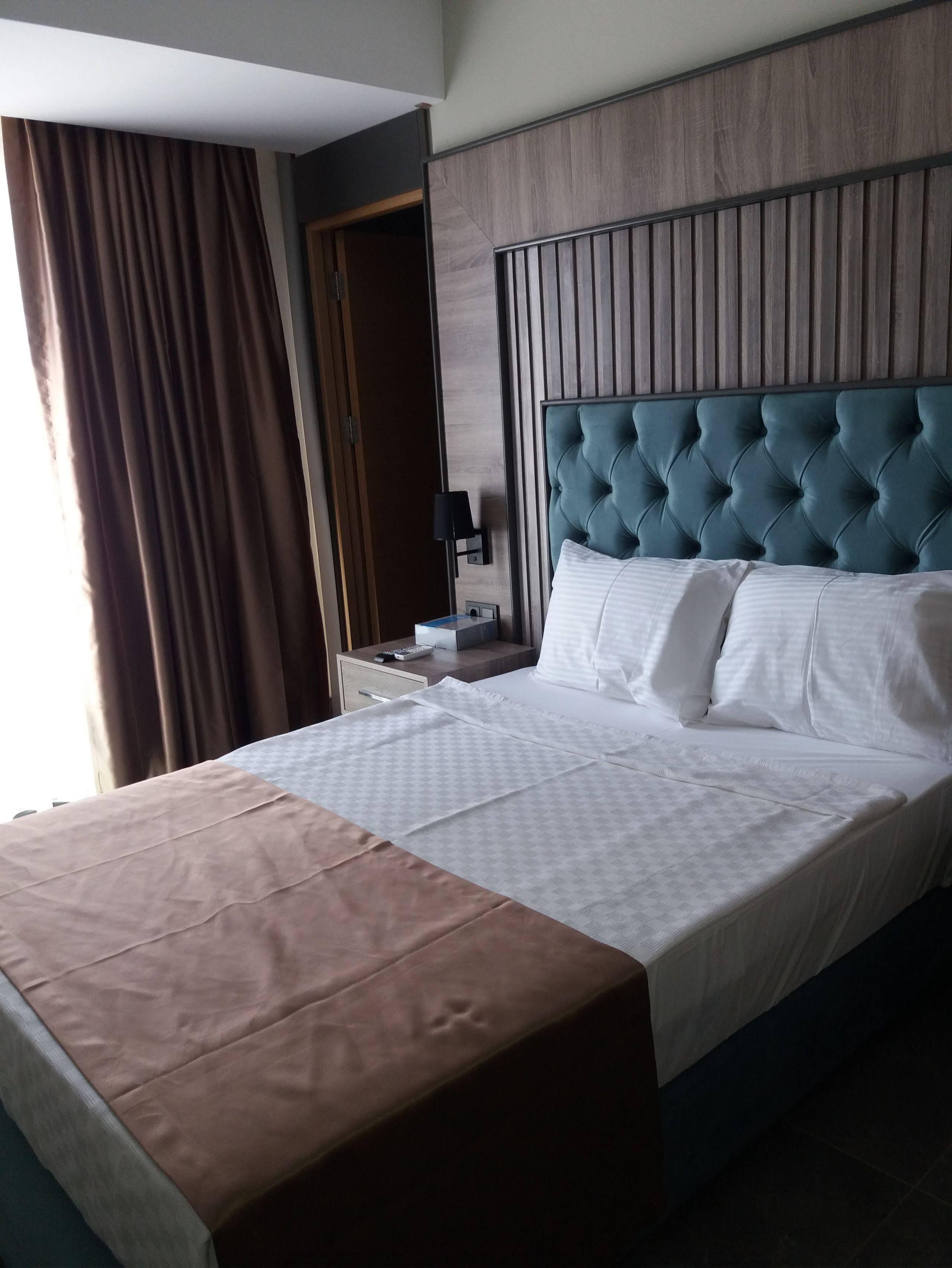Rodinn Park Hotel أنطاليا المظهر الخارجي الصورة